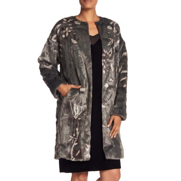 faux fur coat - Picture 5 of 10